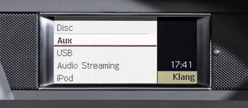 Mercedes GLK AUX Update Display USB iPod SD Card